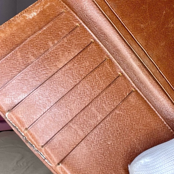 Louis Vuitton Monogram Long Wallet - Picture 7 of 11